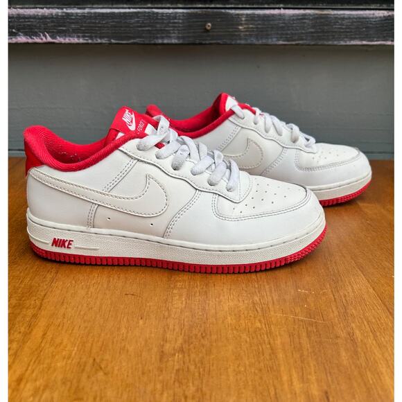 Nike Air Force 1 Low GS White Red Youth Size 3Y Sneakers - Picture 3 of 9